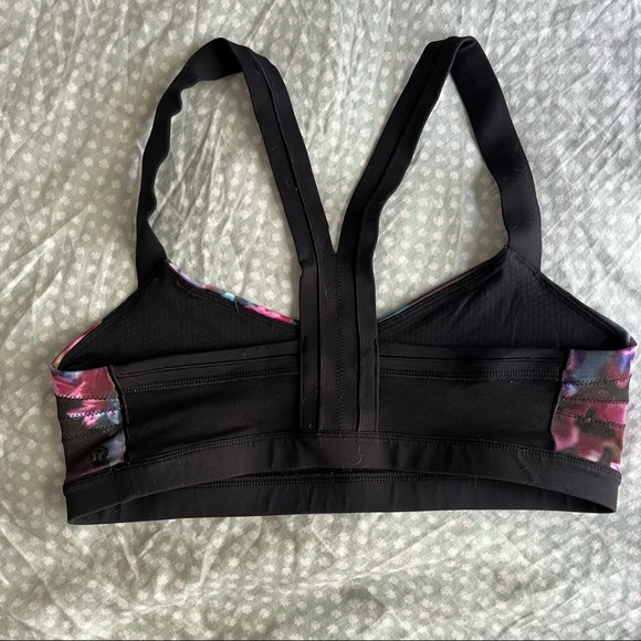 Lululemon Cardio Kick Bra - Picture 7 of 7